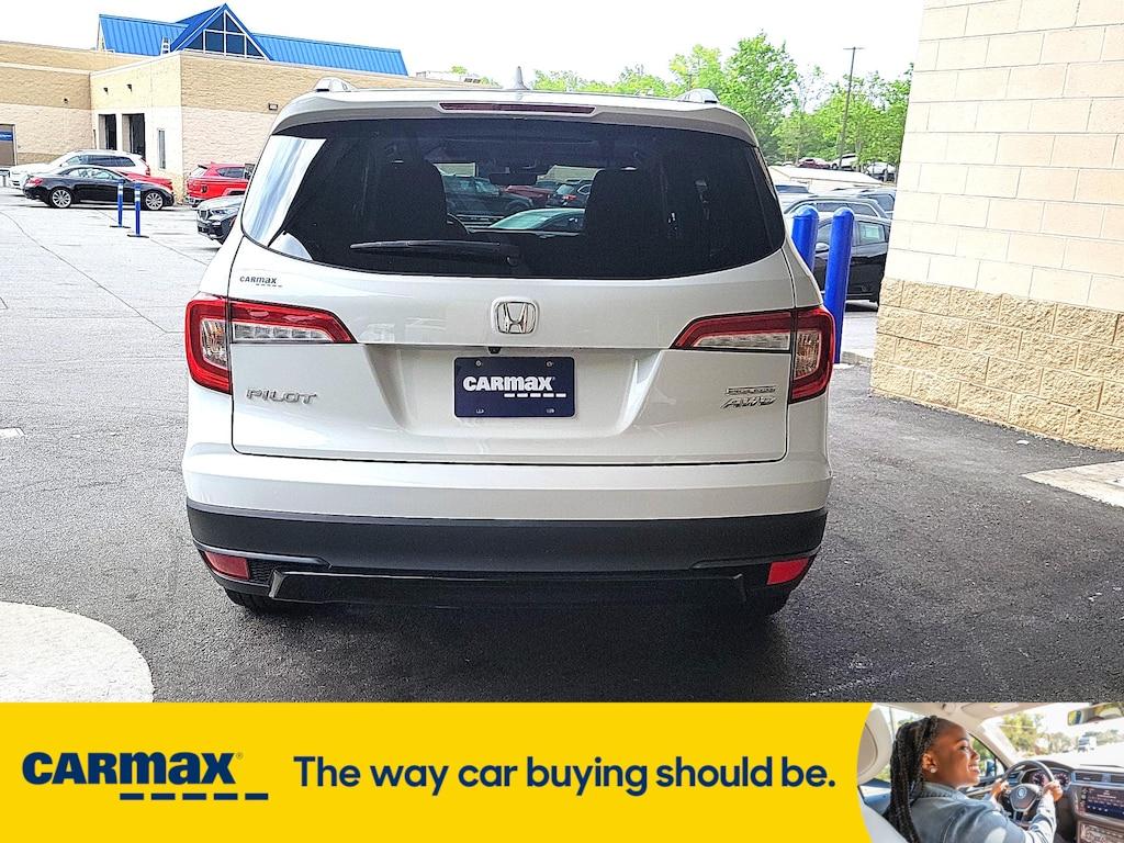 used 2022 Honda Pilot car, priced at $37,998
