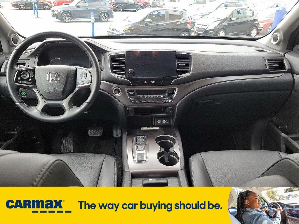 used 2022 Honda Pilot car, priced at $36,998
