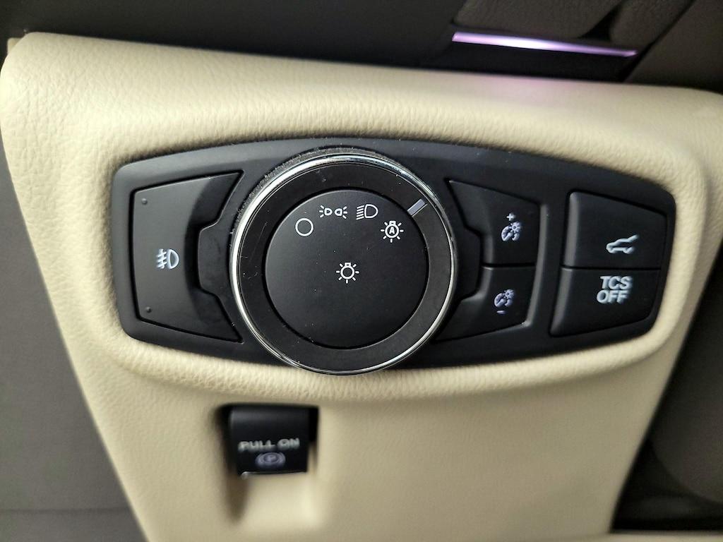 used 2020 Lincoln Nautilus car, priced at $28,998