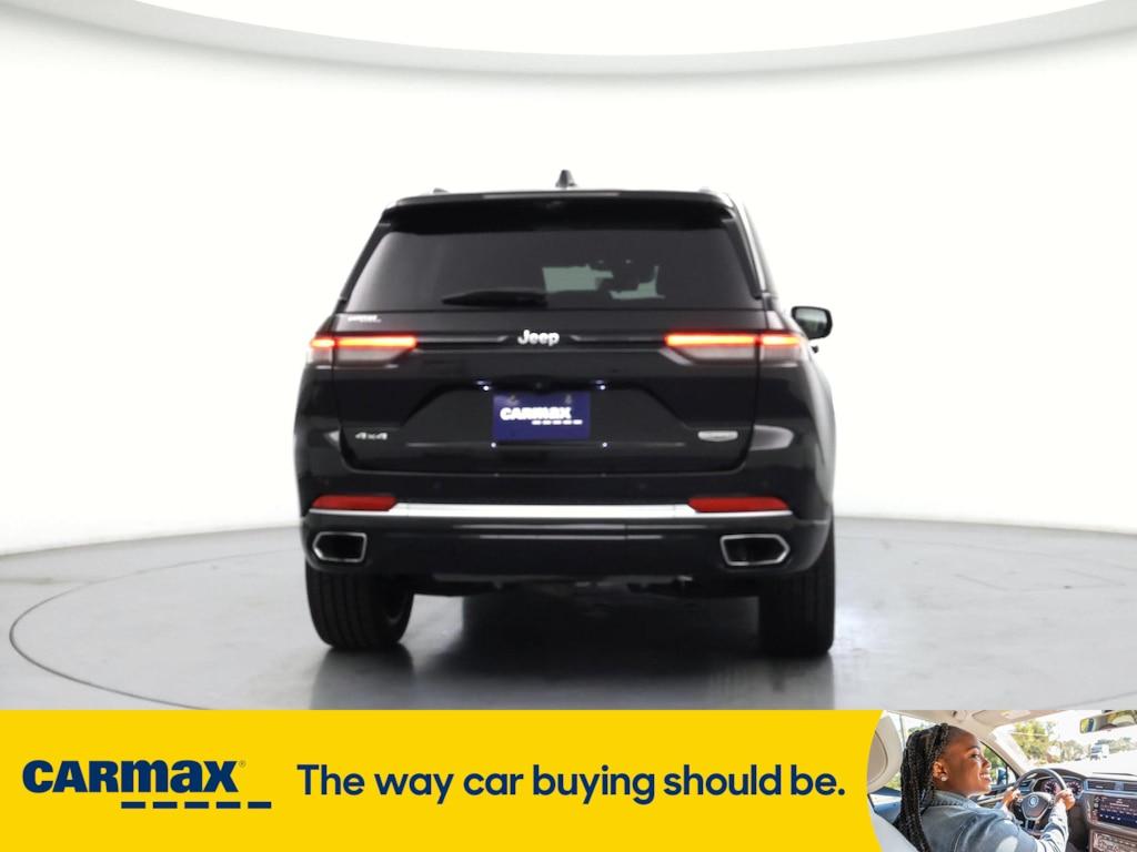 used 2022 Jeep Grand Cherokee car, priced at $43,998