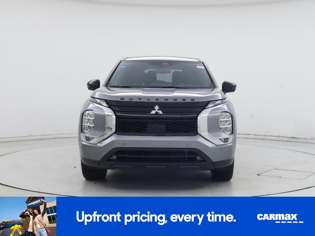 used 2023 Mitsubishi Outlander car, priced at $23,998