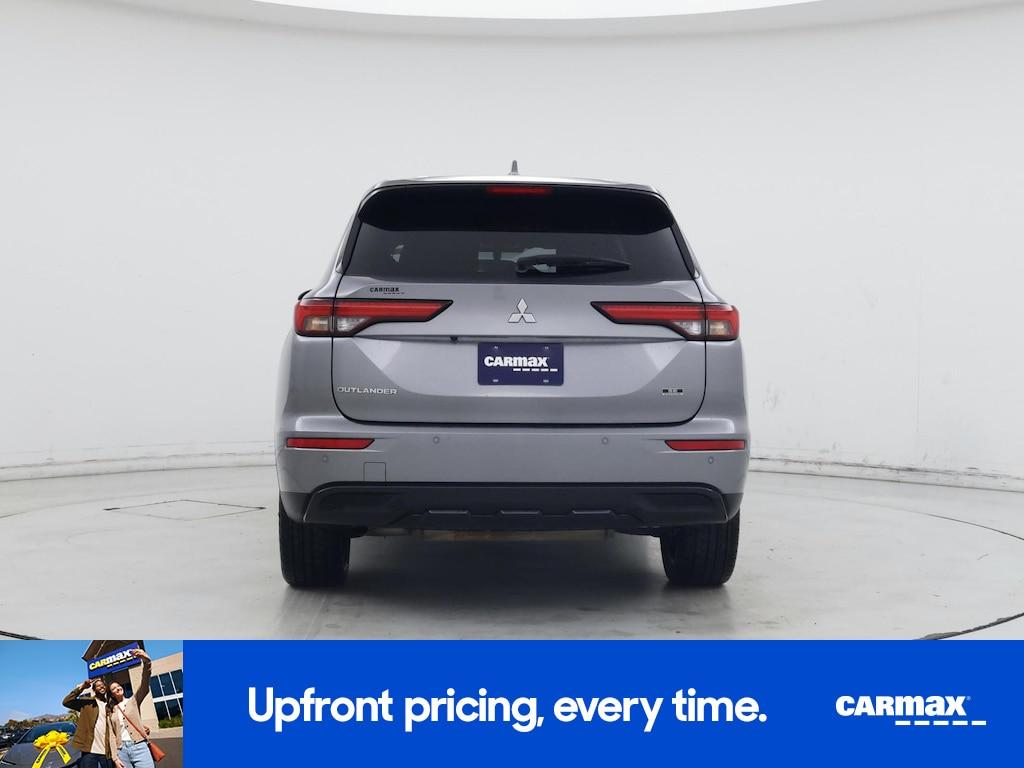 used 2023 Mitsubishi Outlander car, priced at $23,998