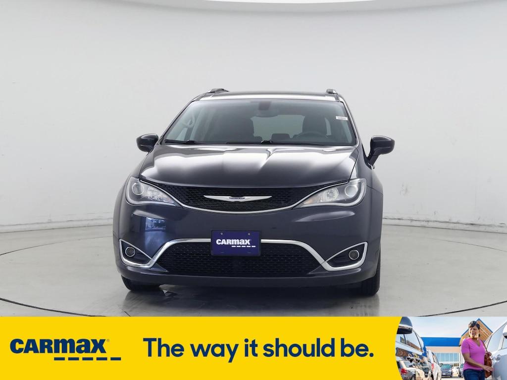 used 2020 Chrysler Pacifica car, priced at $26,998