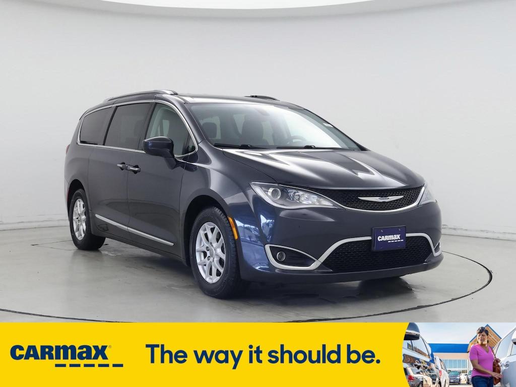 used 2020 Chrysler Pacifica car, priced at $26,998