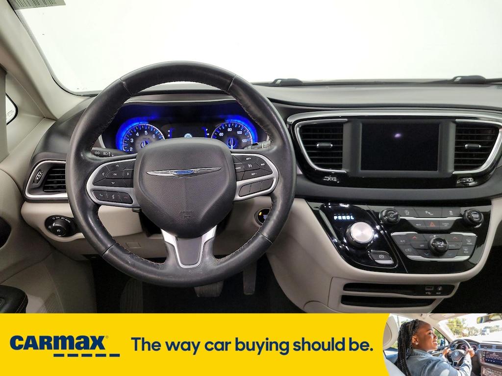 used 2020 Chrysler Pacifica car, priced at $26,998