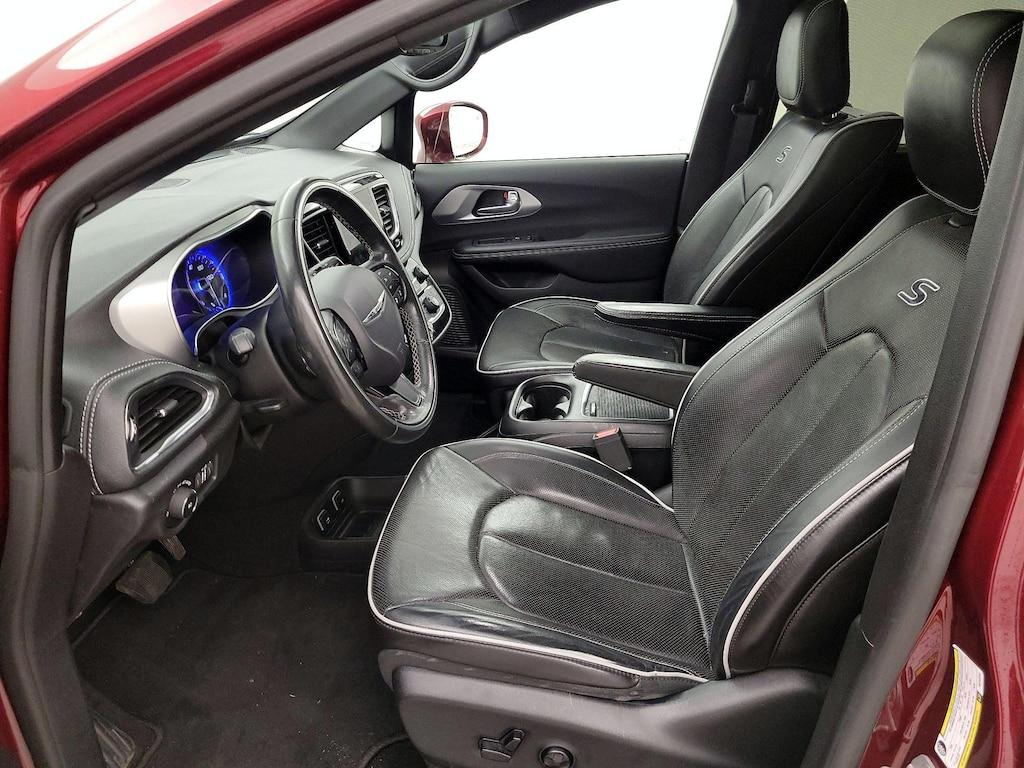 used 2019 Chrysler Pacifica car, priced at $27,998