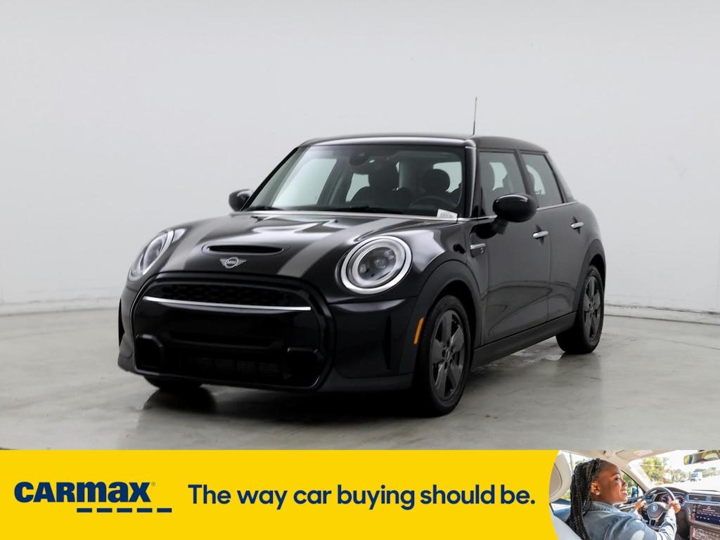 used 2022 MINI Hardtop car, priced at $22,998