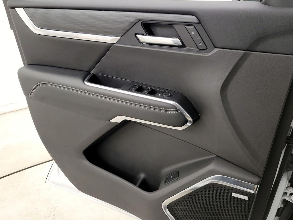 used 2025 GMC Acadia car, priced at $34,998