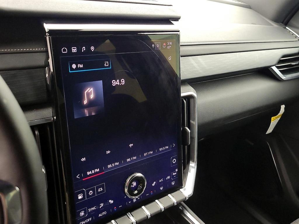 used 2025 GMC Acadia car, priced at $34,998