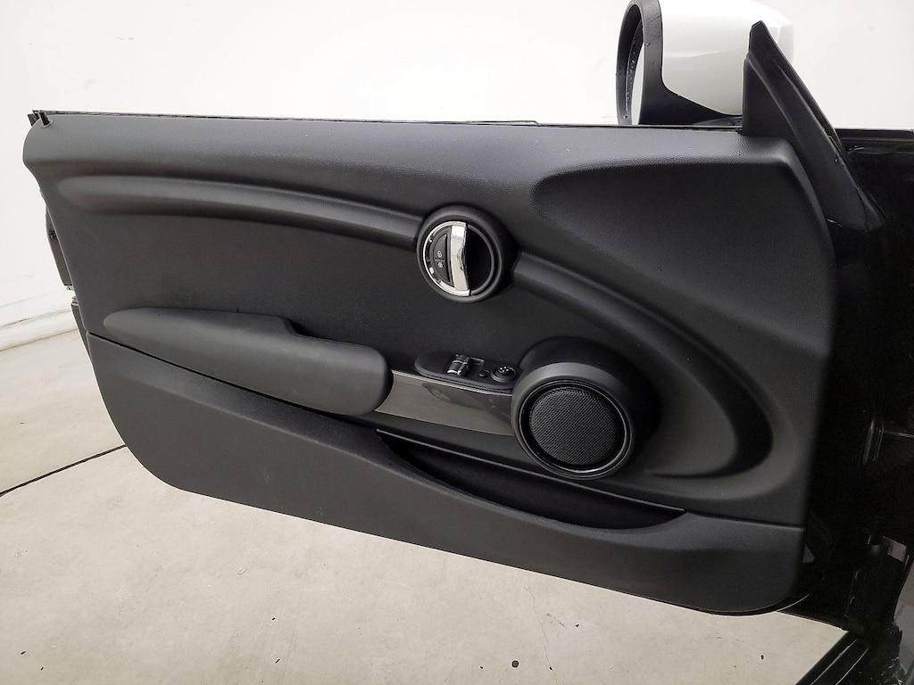 used 2021 MINI Hardtop car, priced at $17,998