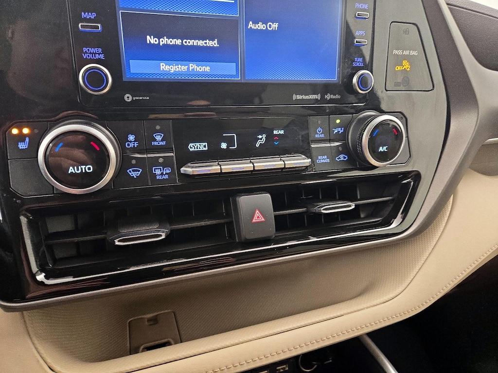 used 2021 Toyota Highlander car, priced at $30,998