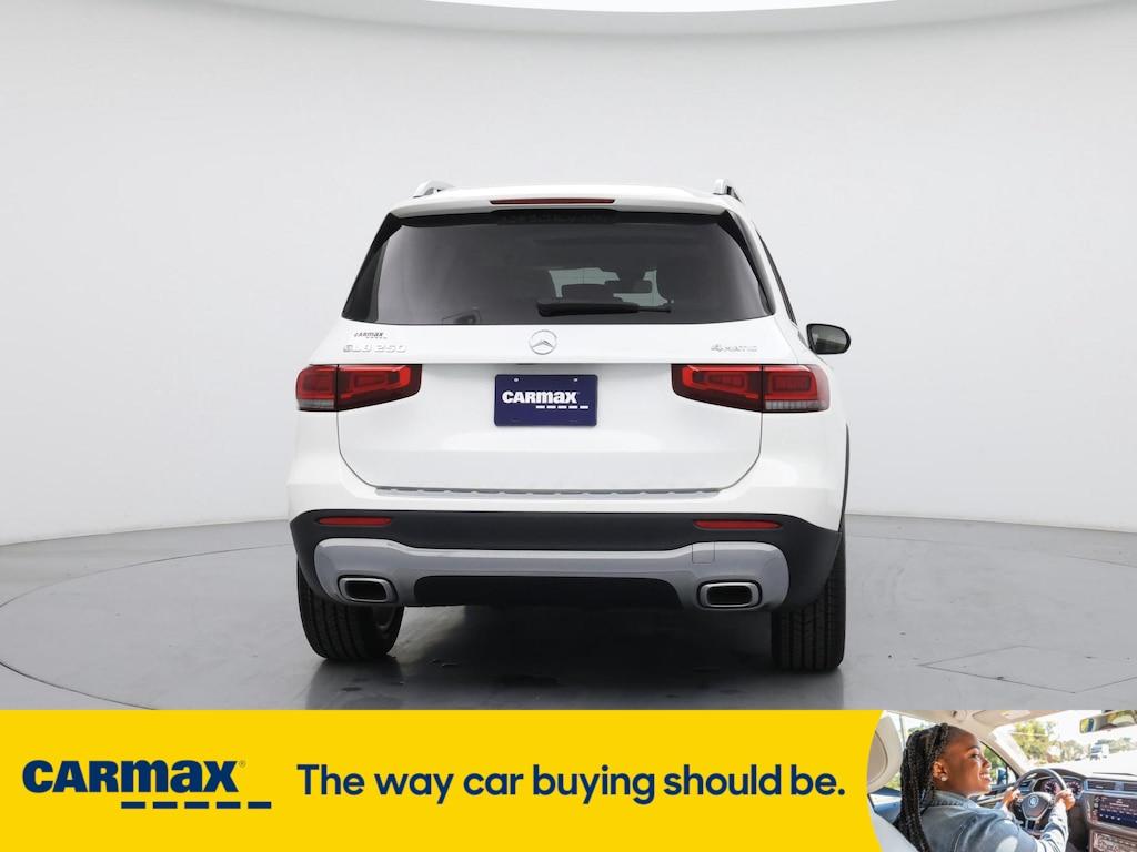 used 2022 Mercedes-Benz GLB 250 car, priced at $32,998