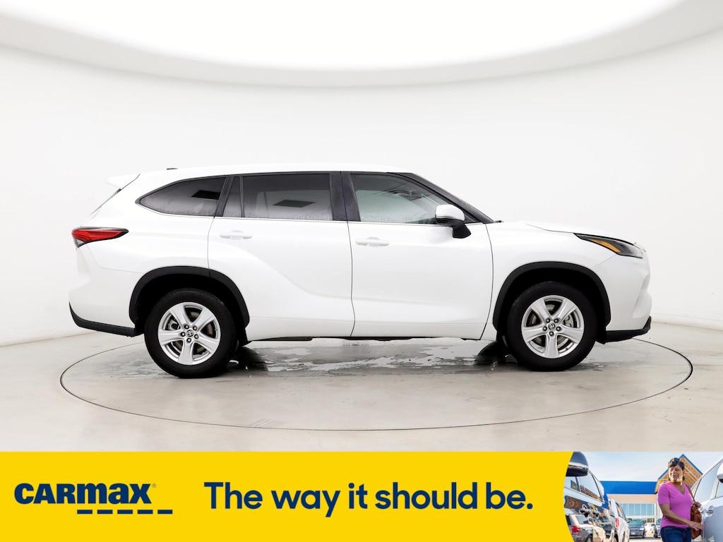 used 2023 Toyota Highlander Hybrid car, priced at $34,998