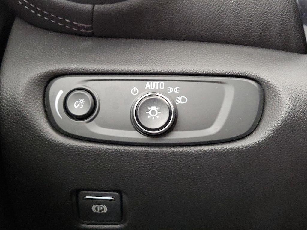 used 2023 Chevrolet Blazer car, priced at $26,998