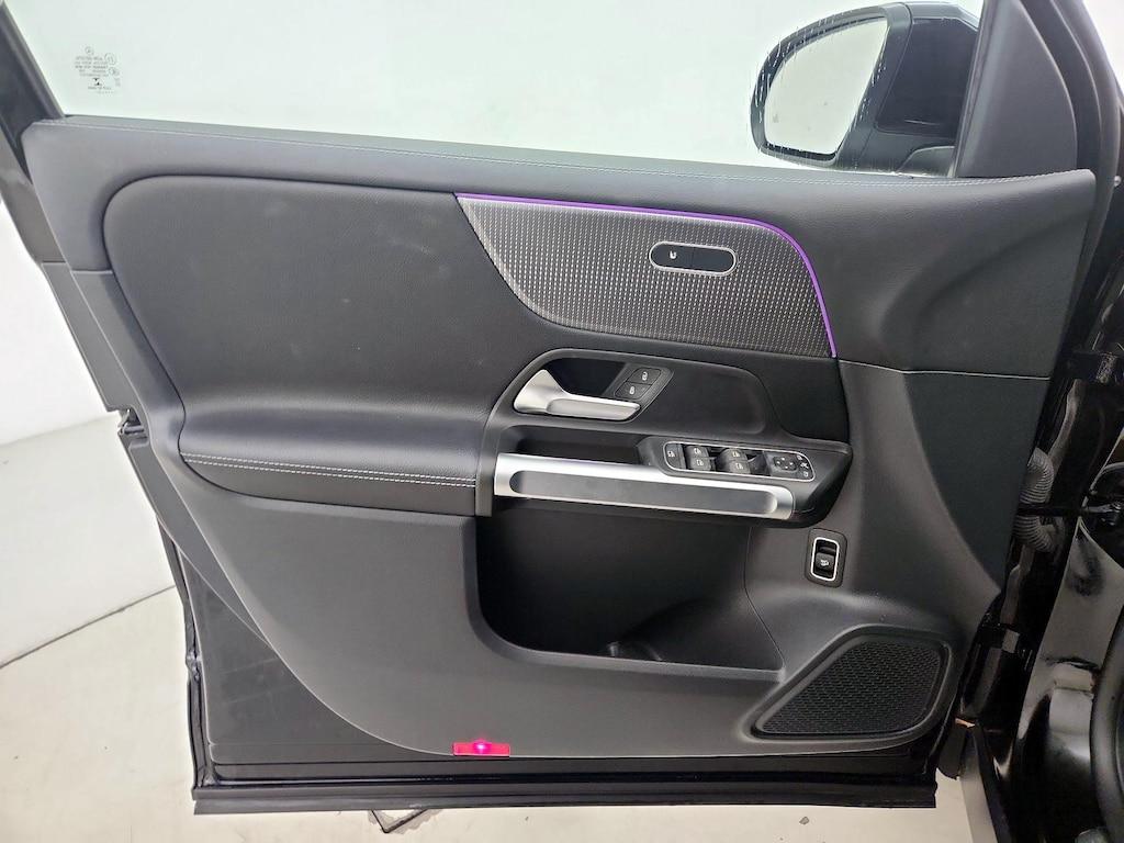 used 2022 Mercedes-Benz GLB 250 car, priced at $30,998