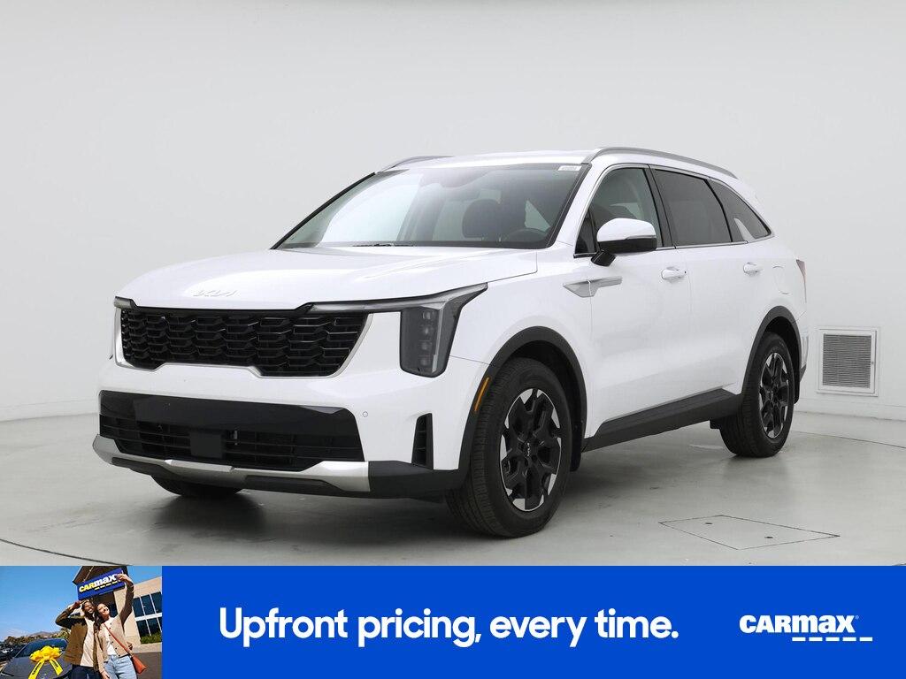 used 2024 Kia Sorento car, priced at $31,998