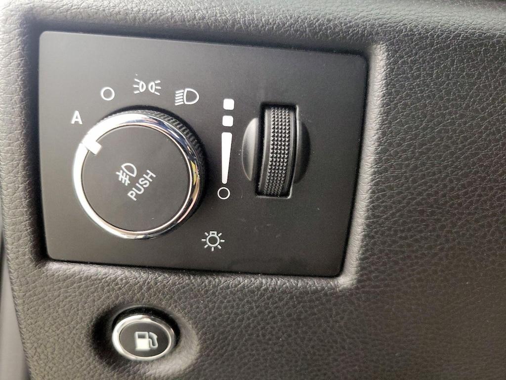 used 2021 Jeep Grand Cherokee car, priced at $27,998