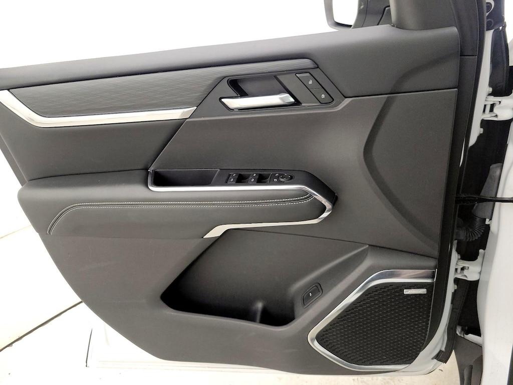 used 2025 GMC Acadia car, priced at $35,998