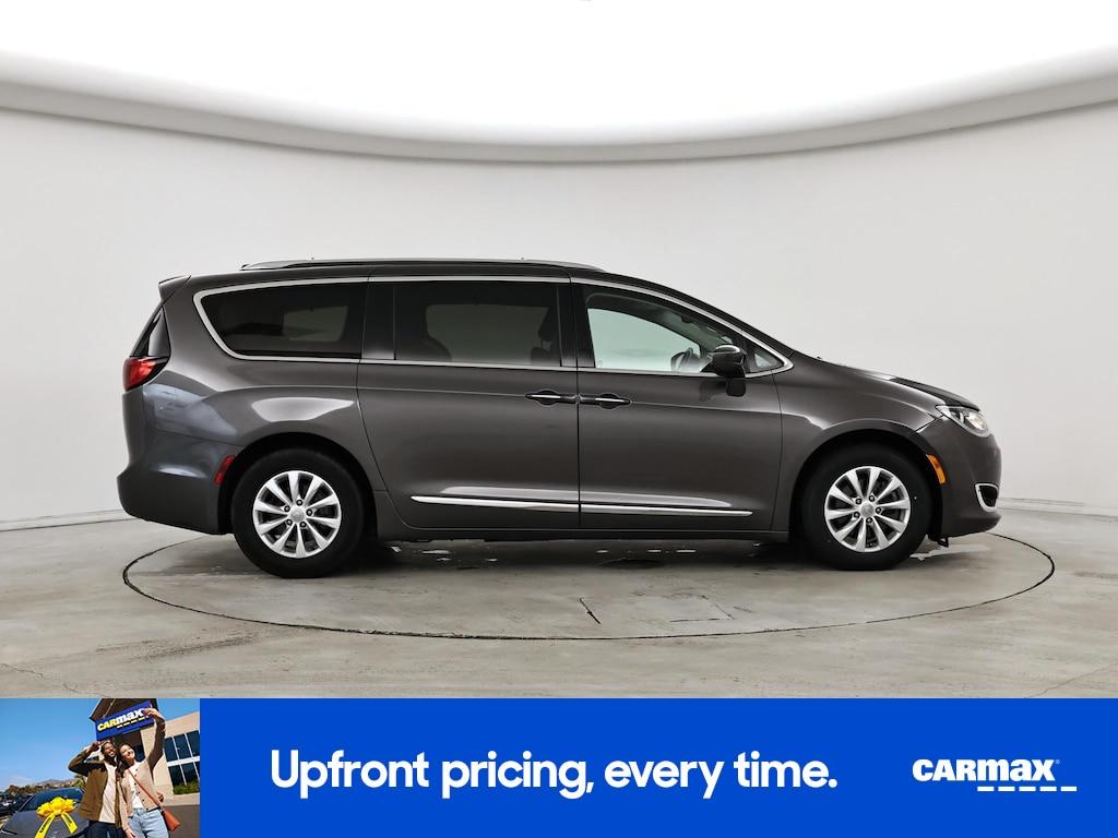 used 2018 Chrysler Pacifica car, priced at $21,998
