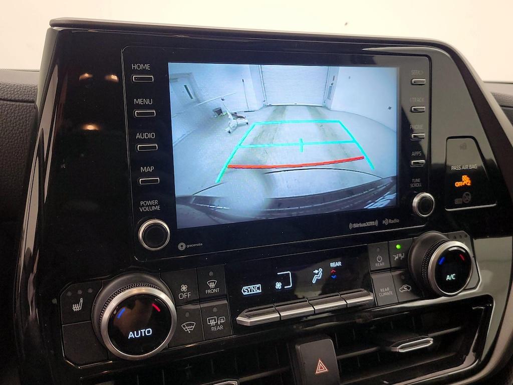 used 2021 Toyota Highlander car, priced at $30,998