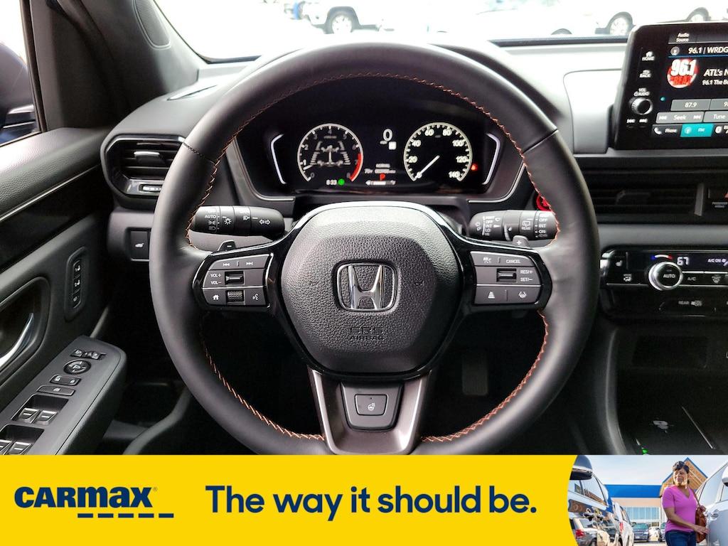 used 2025 Honda Pilot car, priced at $50,998