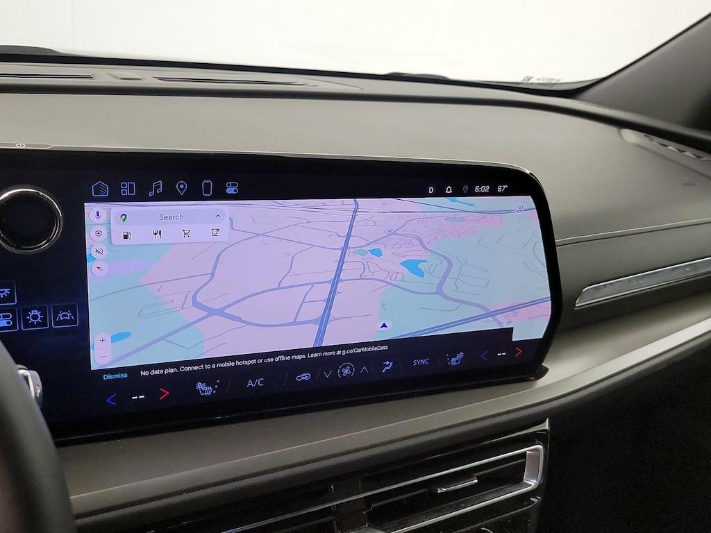 used 2025 Chevrolet Traverse car, priced at $40,998