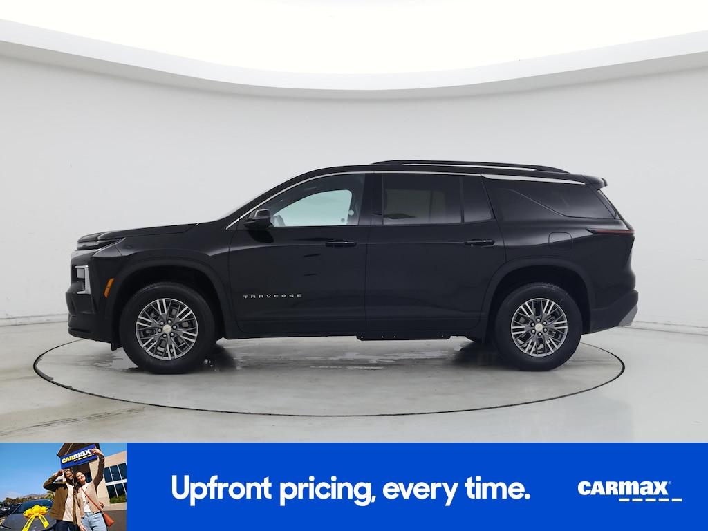 used 2025 Chevrolet Traverse car, priced at $40,998