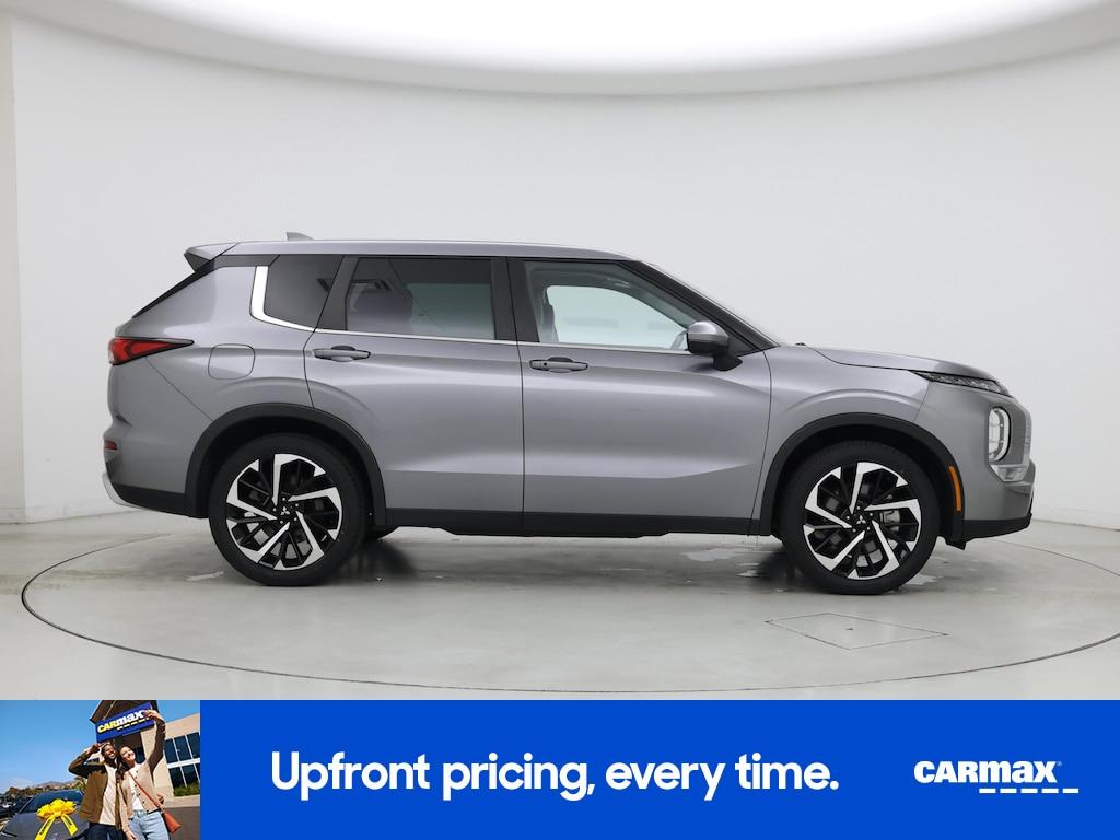 used 2023 Mitsubishi Outlander car, priced at $26,998
