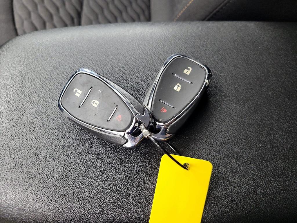 used 2021 Chevrolet Equinox car, priced at $18,998