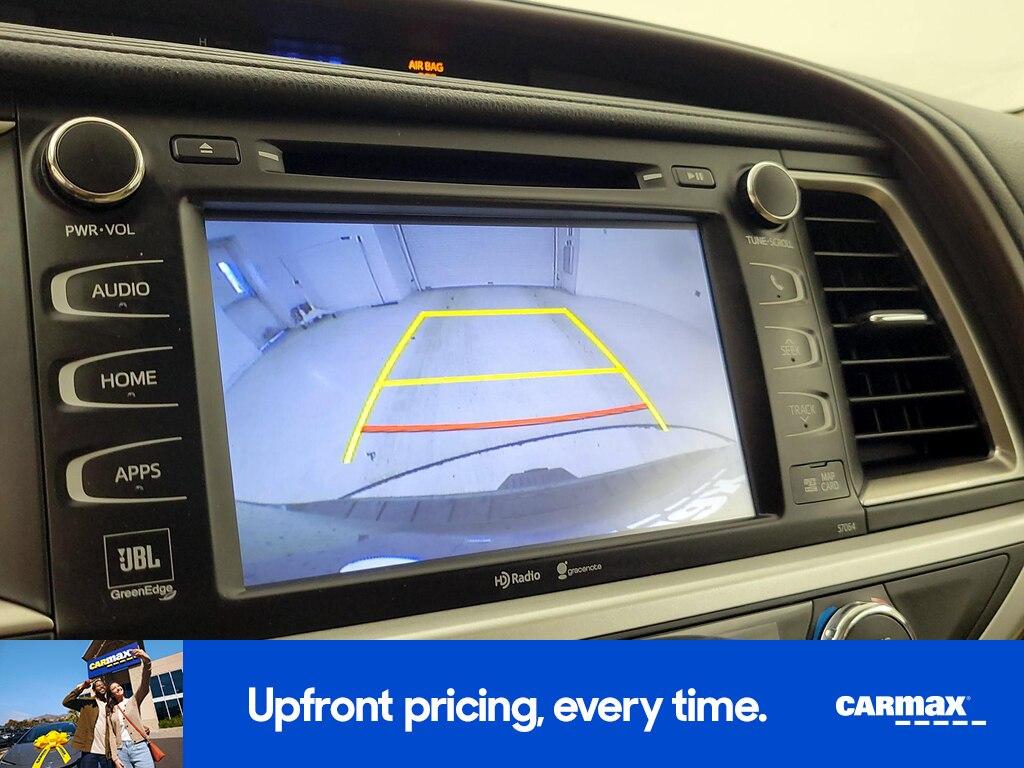 used 2015 Toyota Highlander car, priced at $20,998