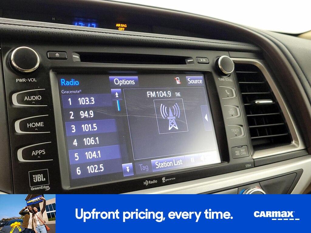used 2015 Toyota Highlander car, priced at $20,998