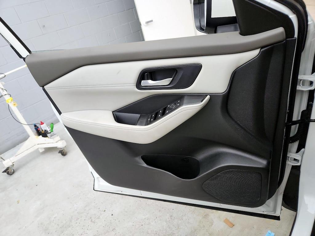 used 2022 Nissan Rogue car, priced at $24,998