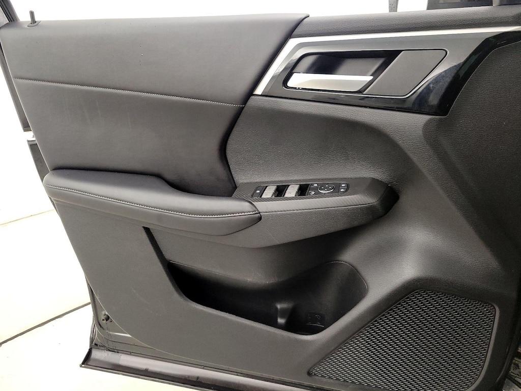 used 2022 Mitsubishi Outlander car, priced at $23,998