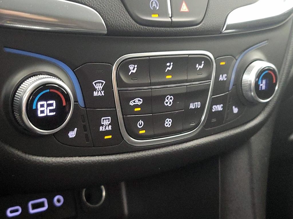 used 2022 Chevrolet Equinox car, priced at $21,998