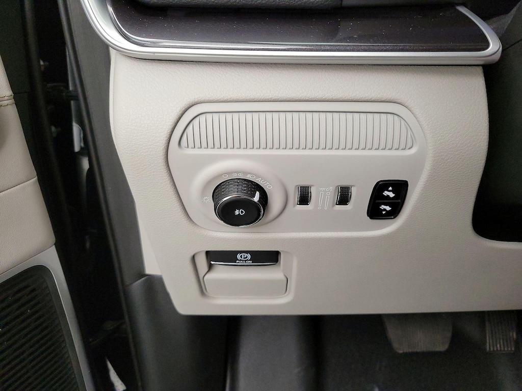 used 2024 Jeep Wagoneer car, priced at $60,998