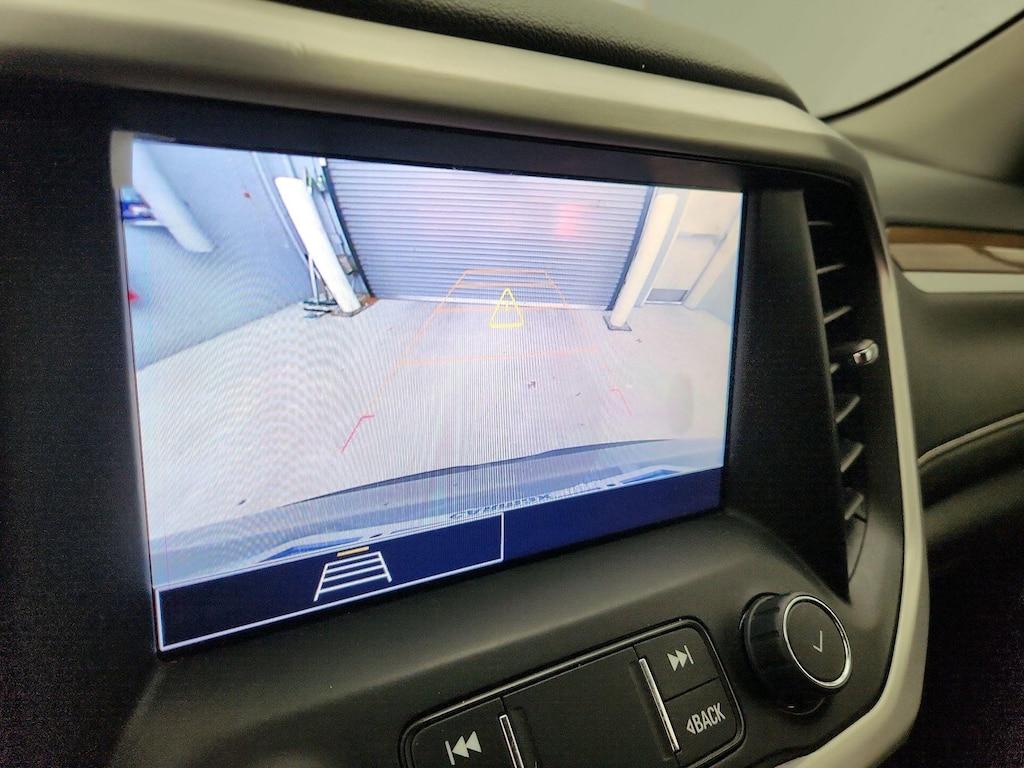 used 2023 GMC Acadia car, priced at $29,998