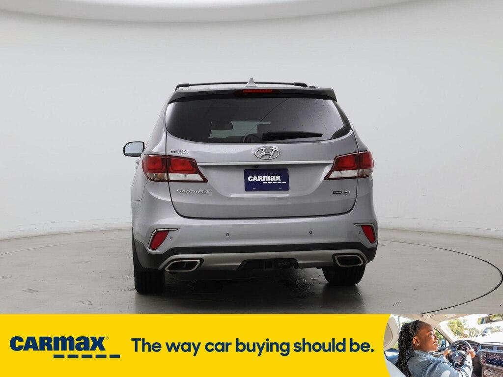 used 2018 Hyundai Santa Fe car, priced at $21,998