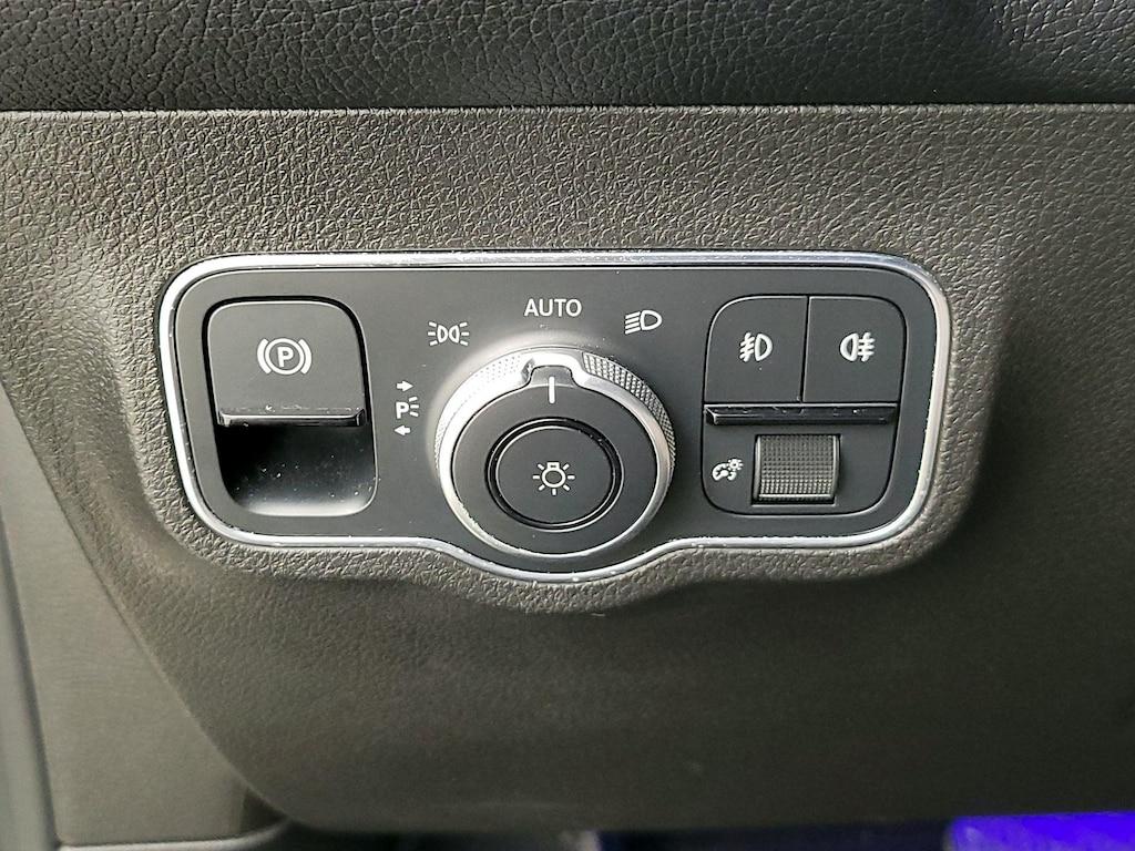 used 2021 Mercedes-Benz GLB 250 car, priced at $27,998