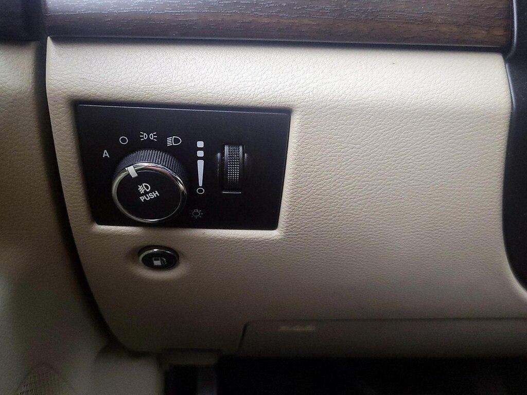 used 2014 Jeep Grand Cherokee car, priced at $16,998