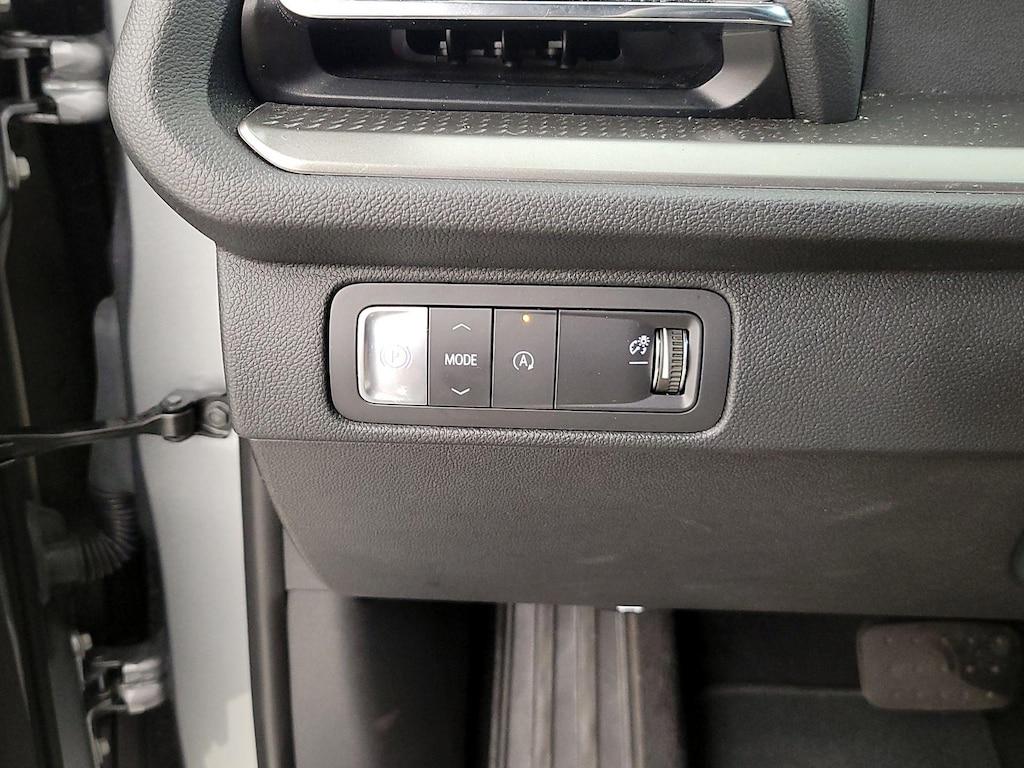 used 2025 Chevrolet Traverse car, priced at $38,998