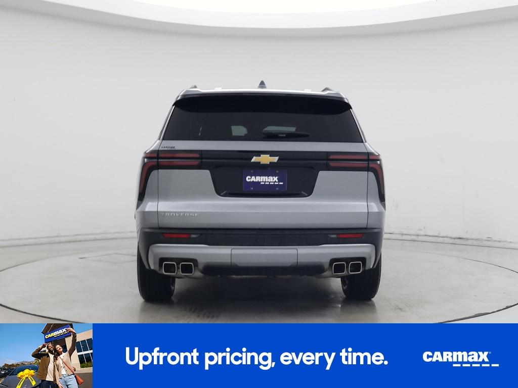 used 2025 Chevrolet Traverse car, priced at $38,998