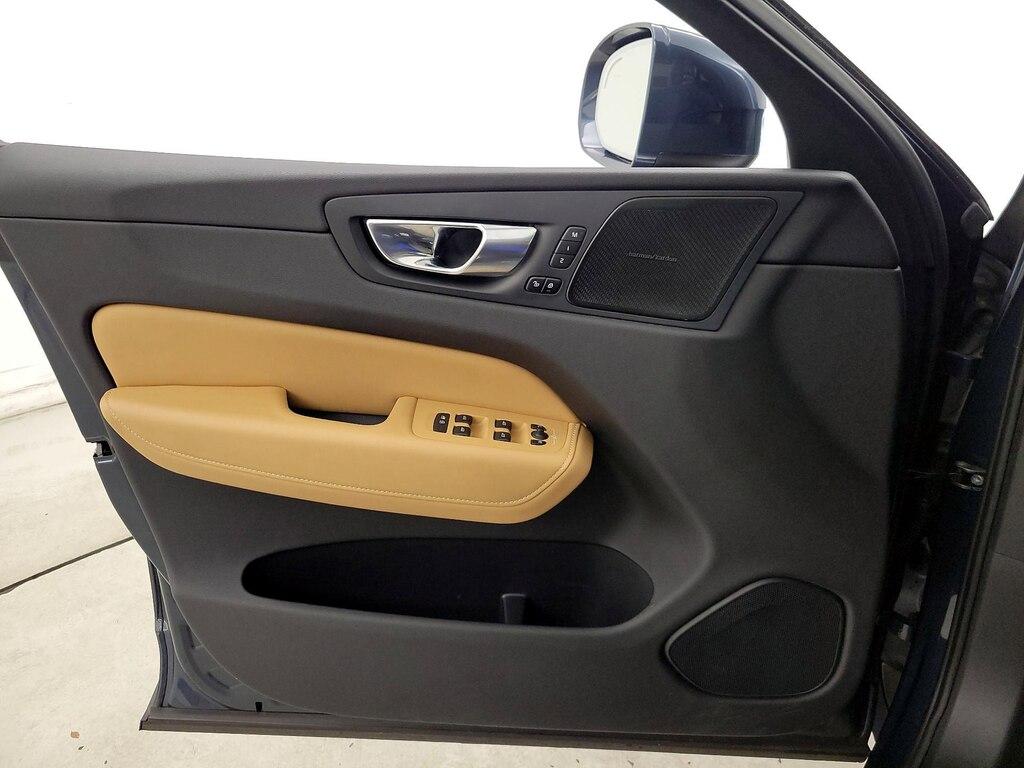 used 2020 Volvo XC60 car, priced at $27,998