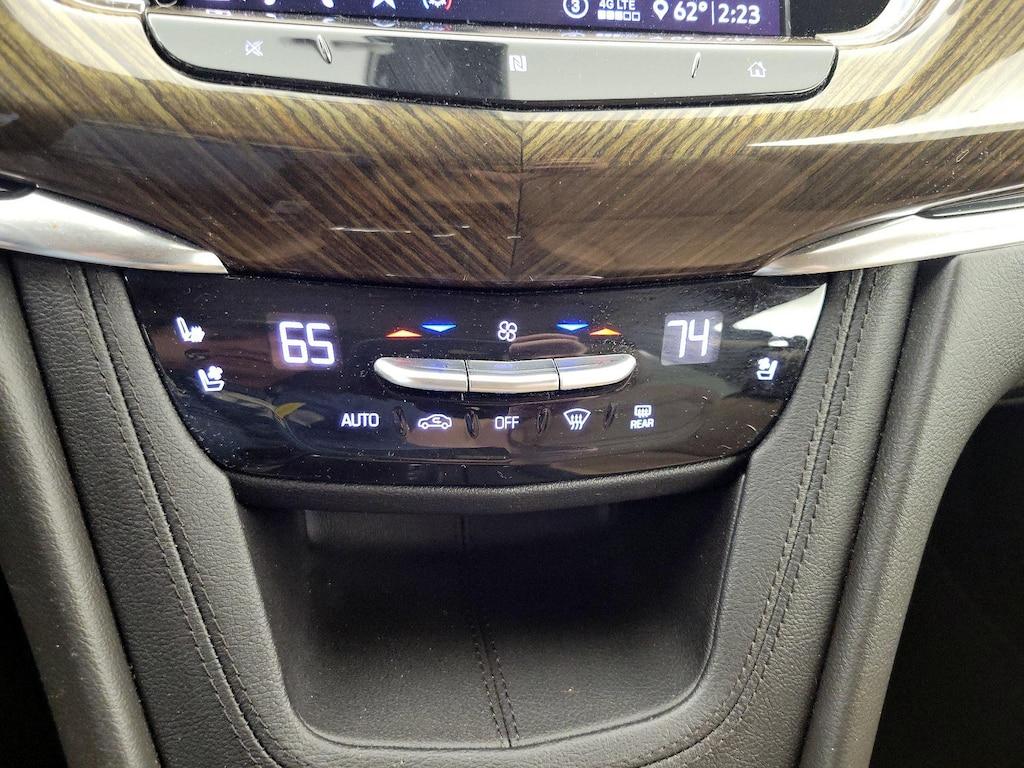 used 2020 Cadillac XT6 car, priced at $36,998