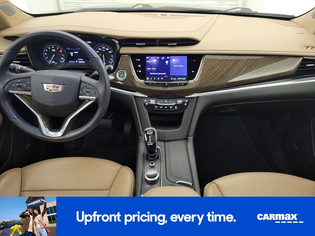 used 2020 Cadillac XT6 car, priced at $36,998