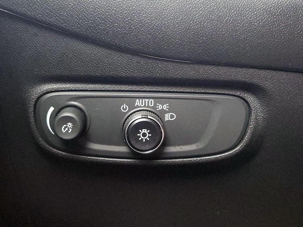 used 2023 Chevrolet Equinox car, priced at $22,998