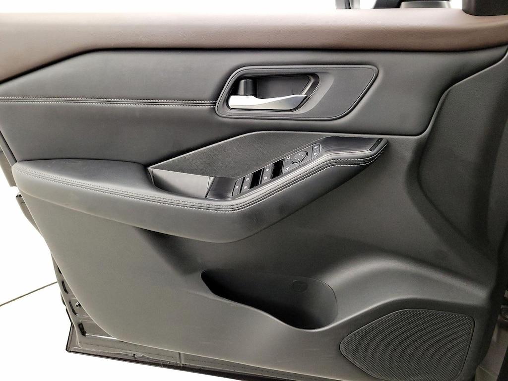 used 2023 Nissan Rogue car, priced at $25,998