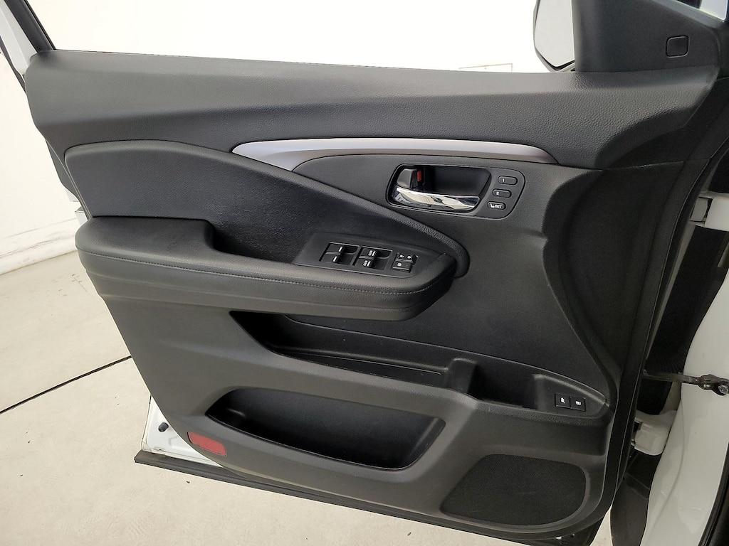 used 2021 Honda Passport car, priced at $26,998