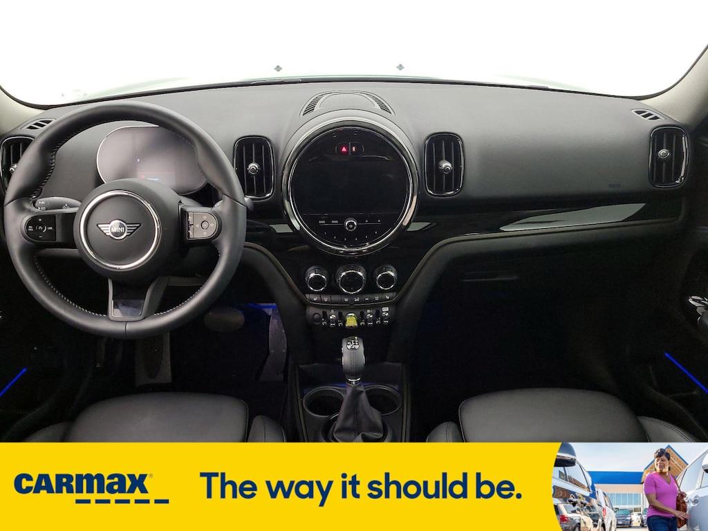 used 2023 MINI SE Countryman car, priced at $31,998