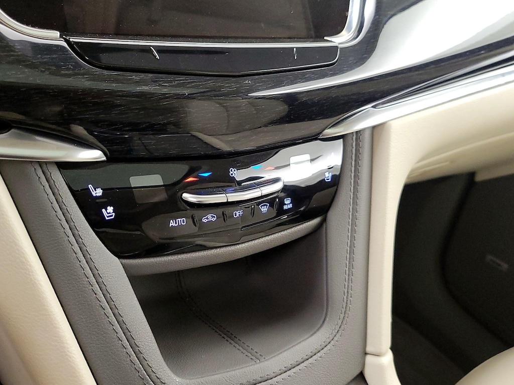 used 2022 Cadillac XT6 car, priced at $36,998