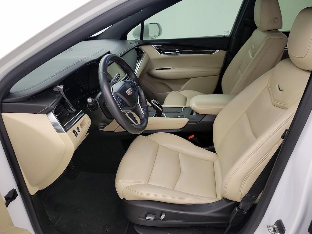 used 2017 Cadillac XT5 car, priced at $18,998